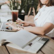 <strong>Understanding the Basics: How Payment Processing Software for Small Business Can Streamline Transactions</strong>